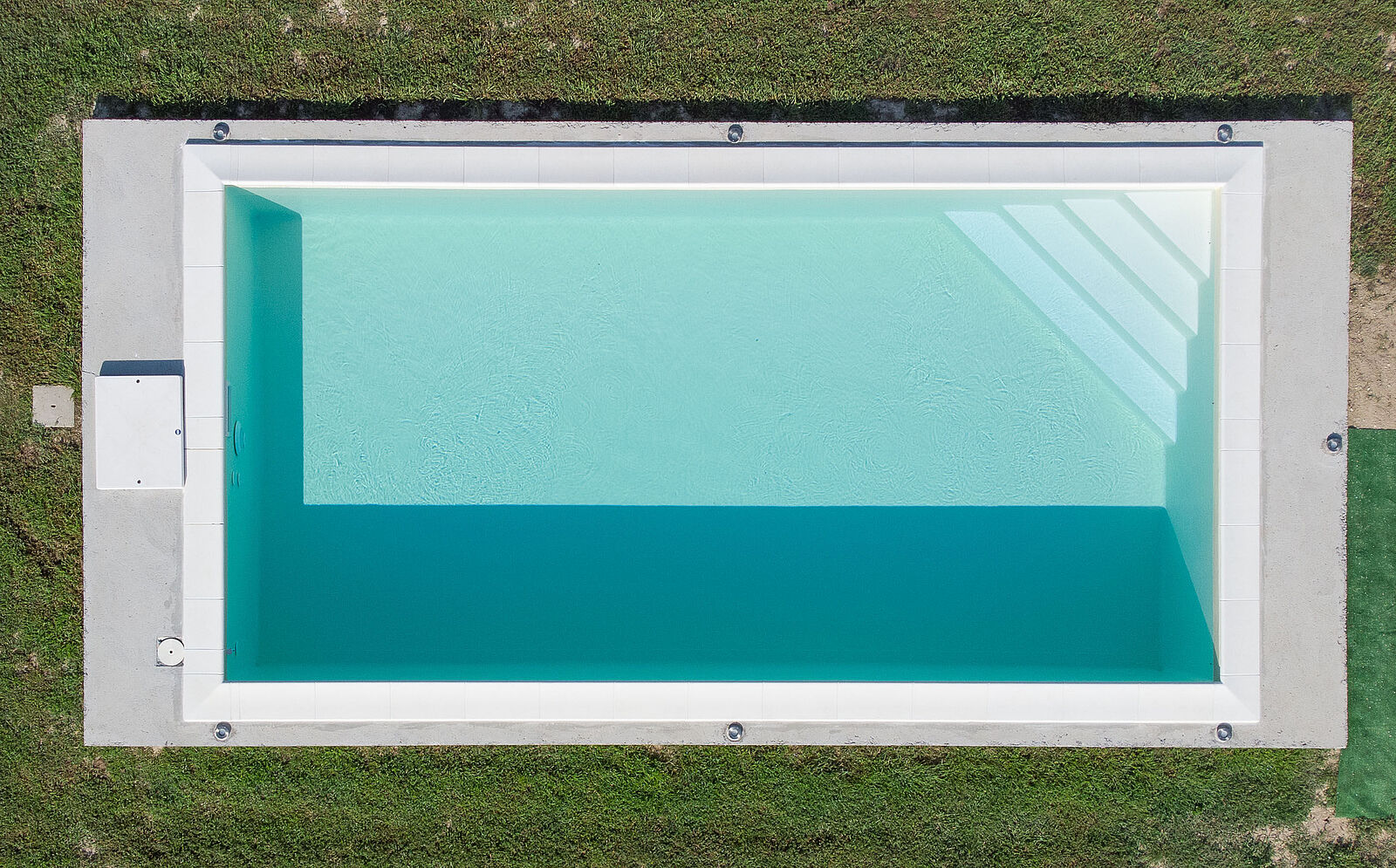 piscina interrata rettangolare in pannelli d'acciaio 8x4m rivestimento sabbia